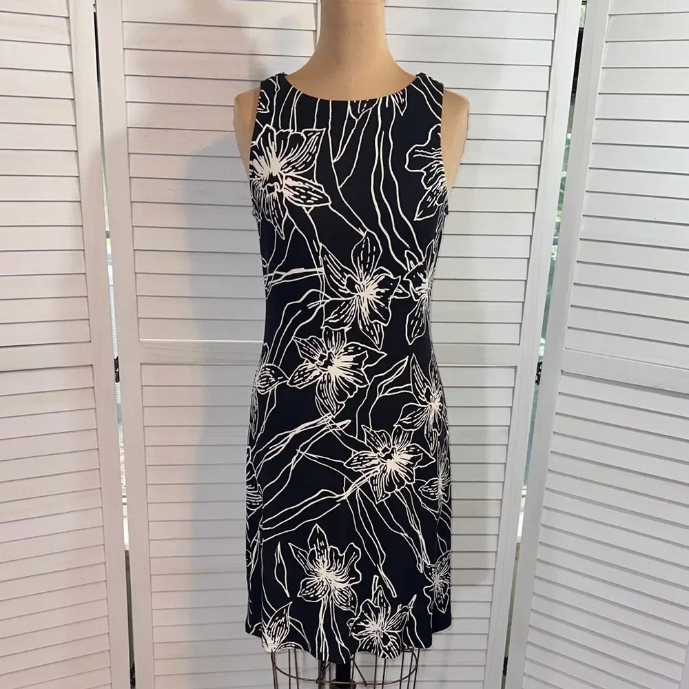 Tommy Bahama Vista Blooms Sheath Dress Size SP NWOT